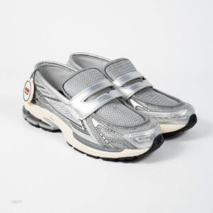 Sepatu New Balance NB 1906L Loafers Silver Shadow Grey Sneakers Authentic