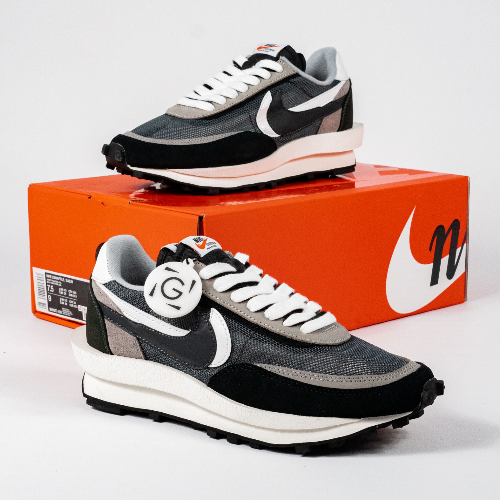 Sepatu Nike Sacai LD Waffle Undercover Black Grey White Sneakers Authentic - Image 4