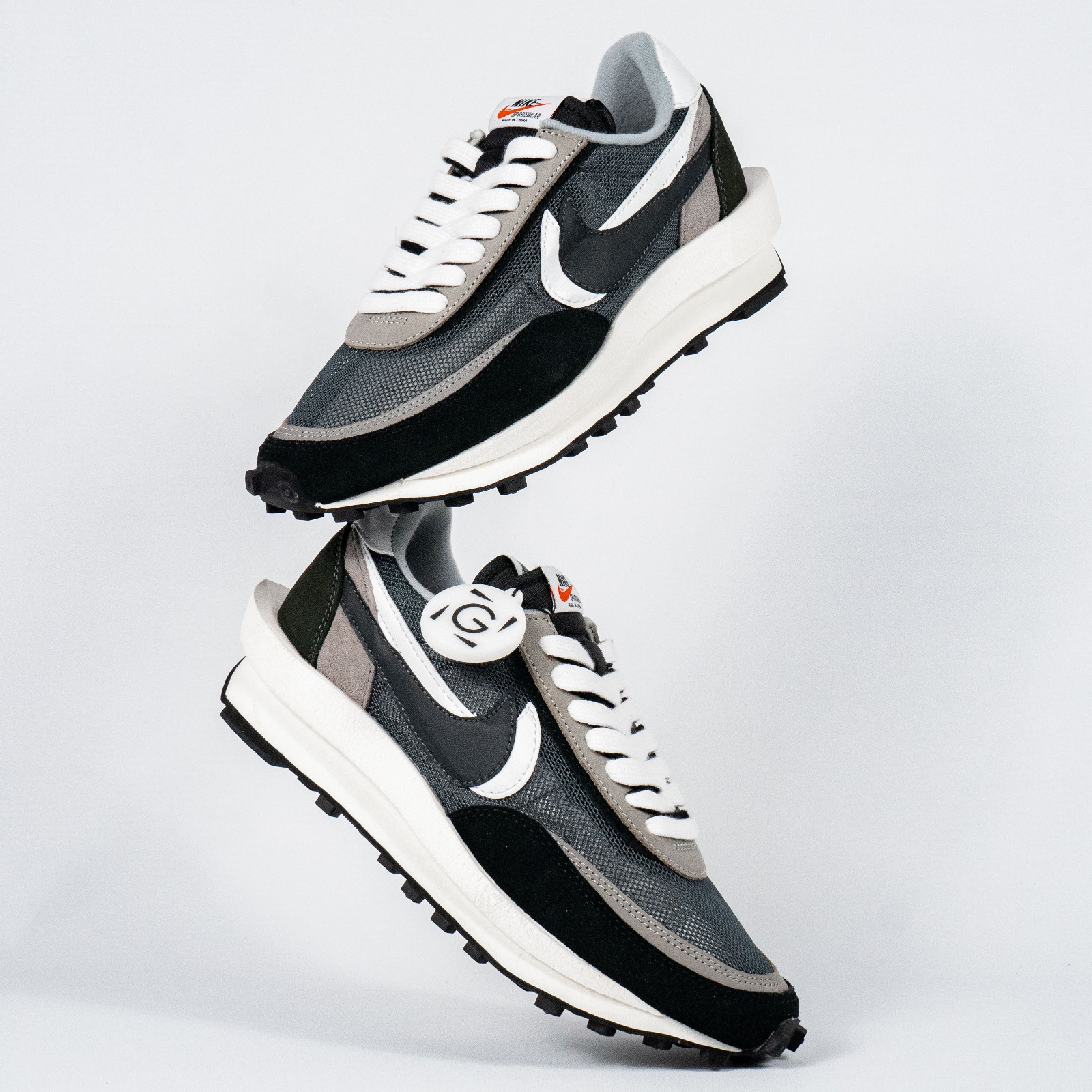Sepatu Nike Sacai LD Waffle Undercover Black Grey White Sneakers Authentic - Image 5