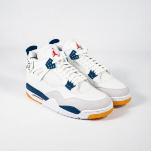 Sepatu Nike Air Jordan 4 SB Navy Midnight Sneakers Authentic