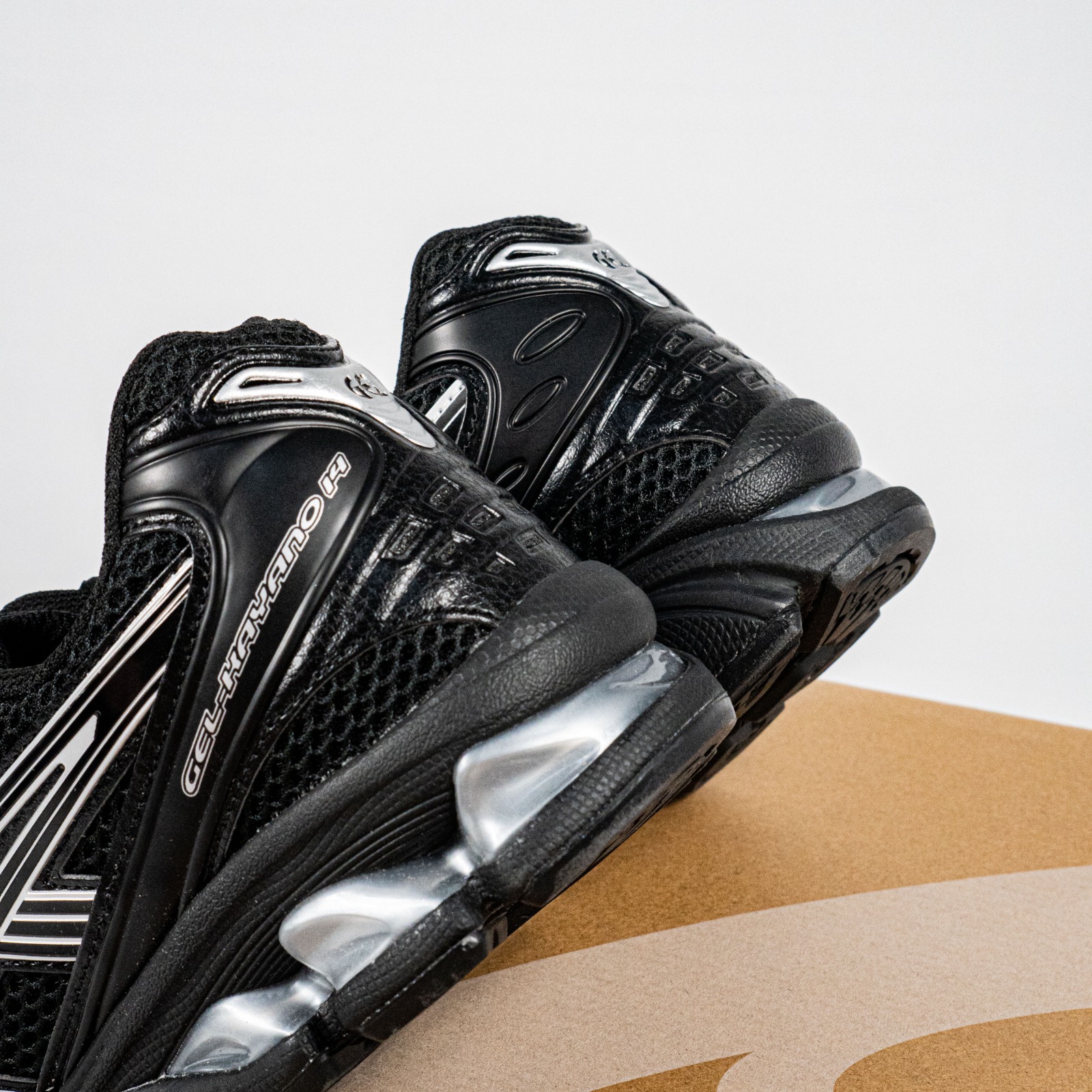 Sepatu Asics Gel Kayano 14 Black Silver Sneakers Authentic - Image 3