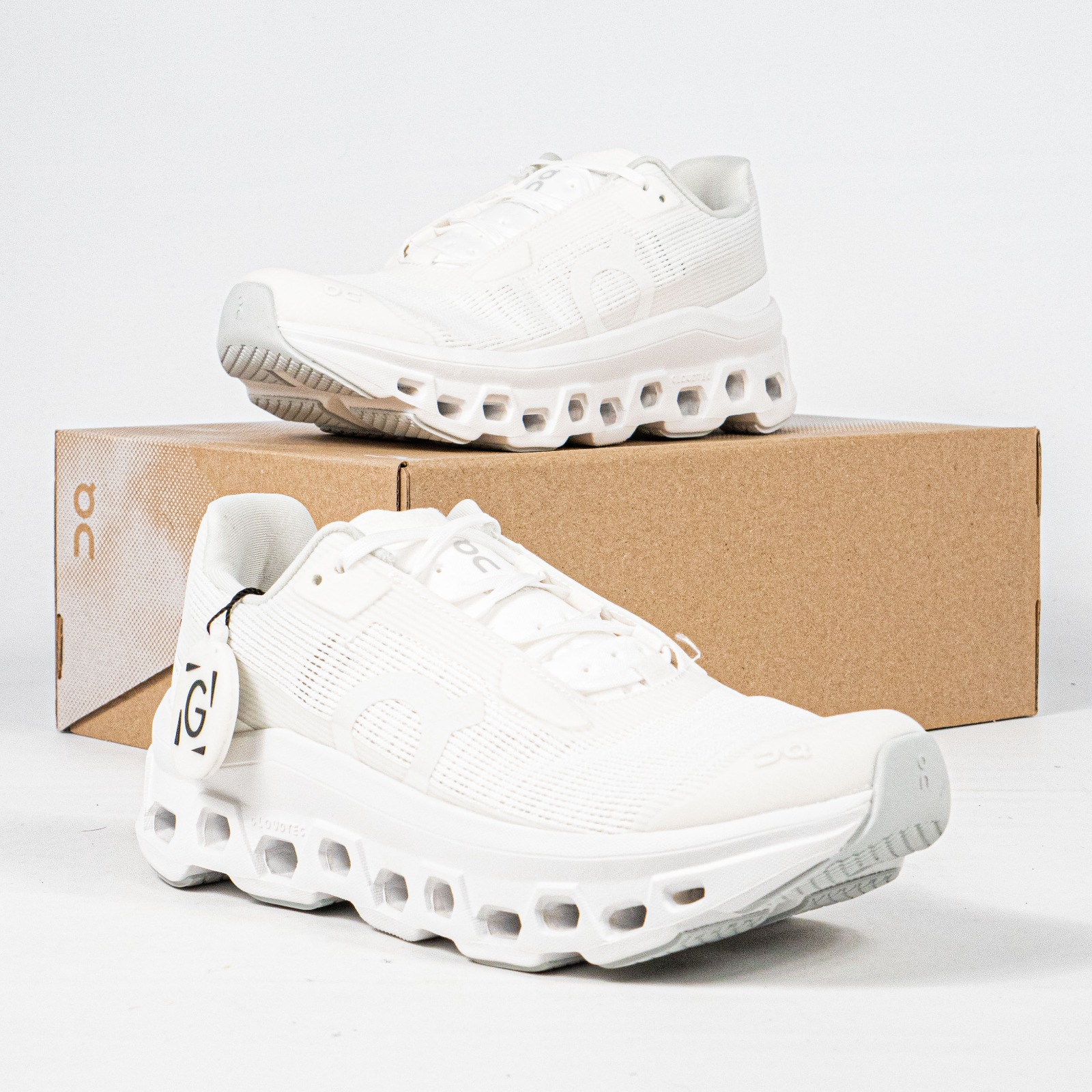 Sepatu On Running On Cloudmonster Void All White Sneakers Authentic - Image 3