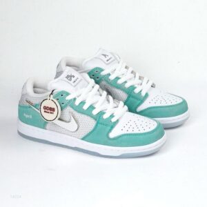 Nike SB Dunk Low April Skateboards Turbo Green Authentic