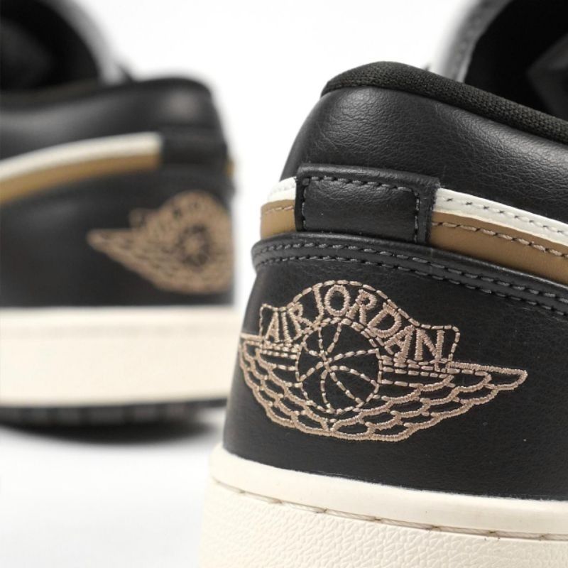 Nike Air Jordan 1 Low Sail Brown Mocha Shadow Brown Mocha Authentic - Image 3
