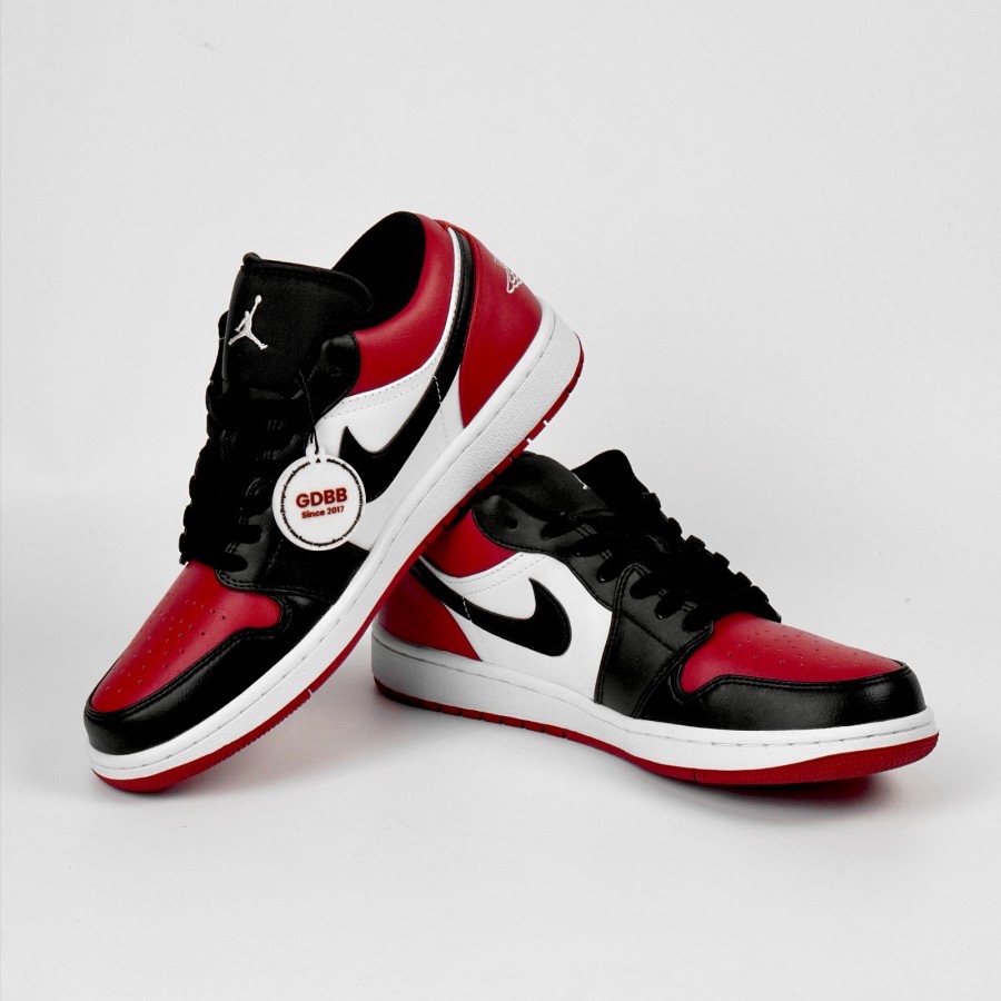 Nike Air Jordan 1 Low Bred Toe 2021 Black White Red Authentic