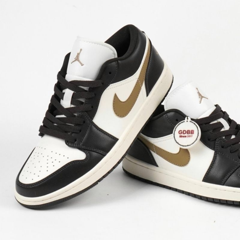 Nike Air Jordan 1 Low Sail Brown Mocha Shadow Brown Mocha Authentic