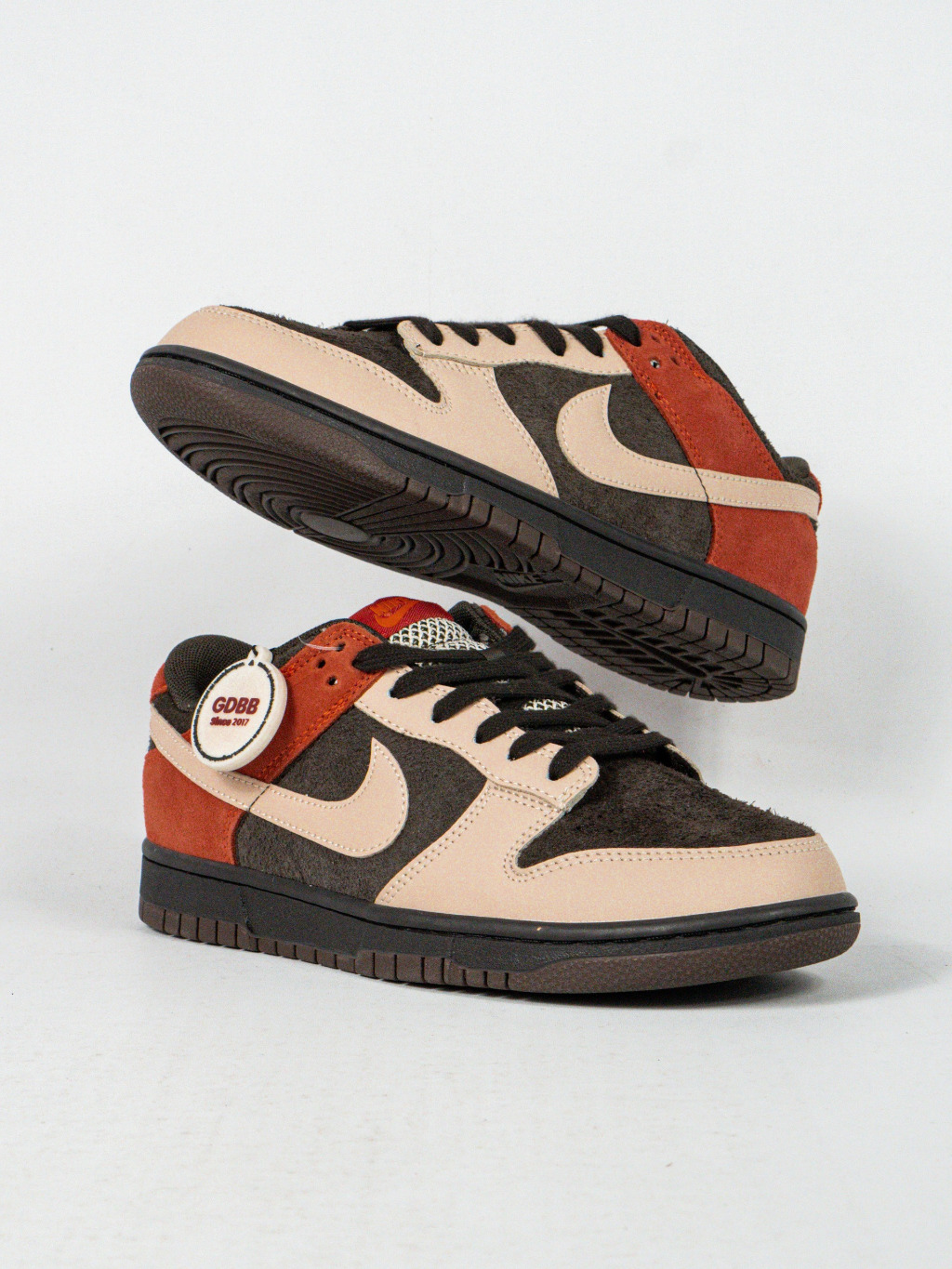 Sepatu Nike Dunk Low Red Panda Velvet Brown Orange Sneakers Authentic