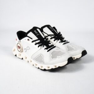 Sepatu On Running On Cloud X White Black Sneakers Authentic