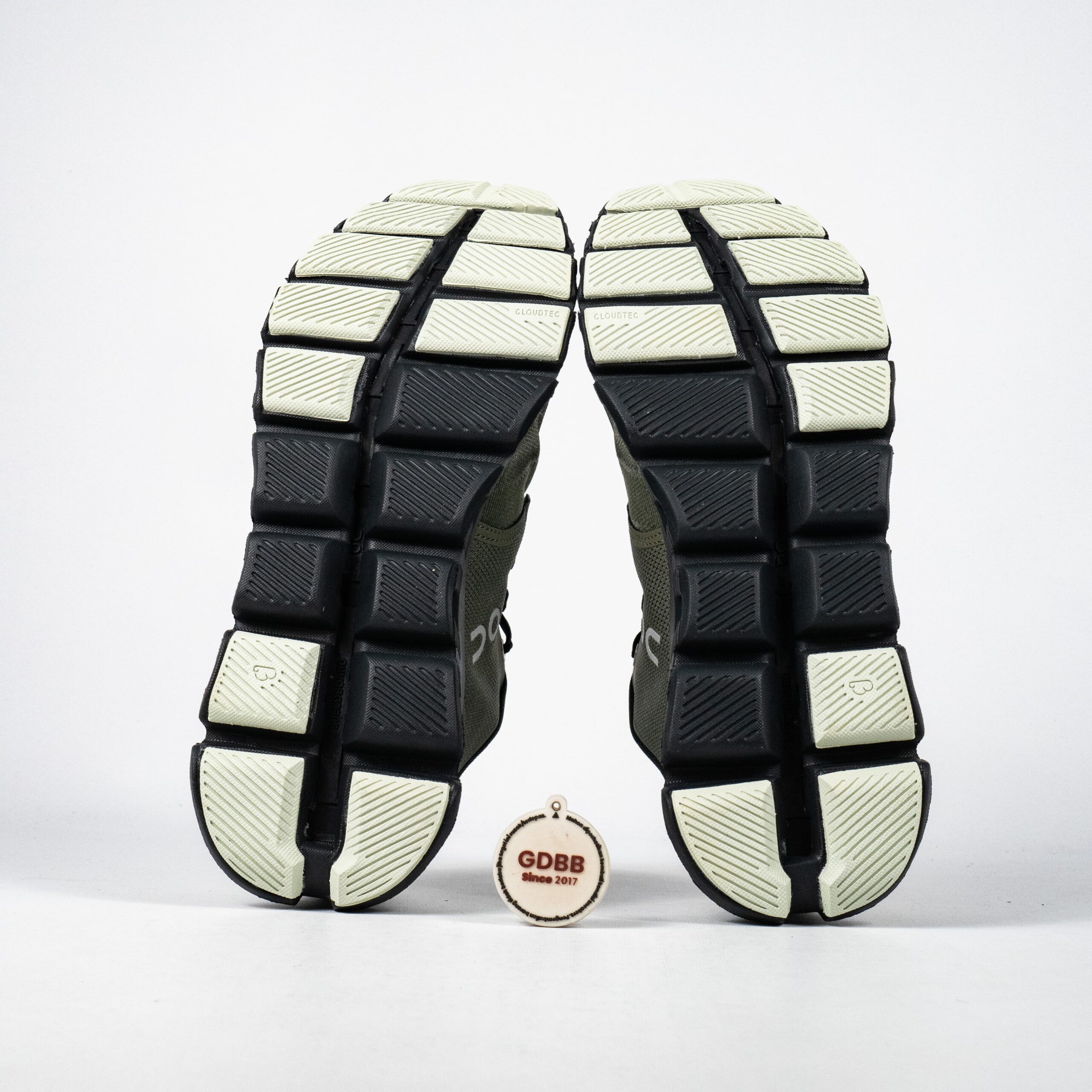 Sepatu On Running On Cloud X3 Olive Reseda Sneakers Authentic - Image 5