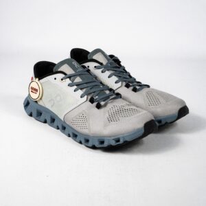 Sepatu On Running On Cloud X Glacier Olive Sneakers Authentic
