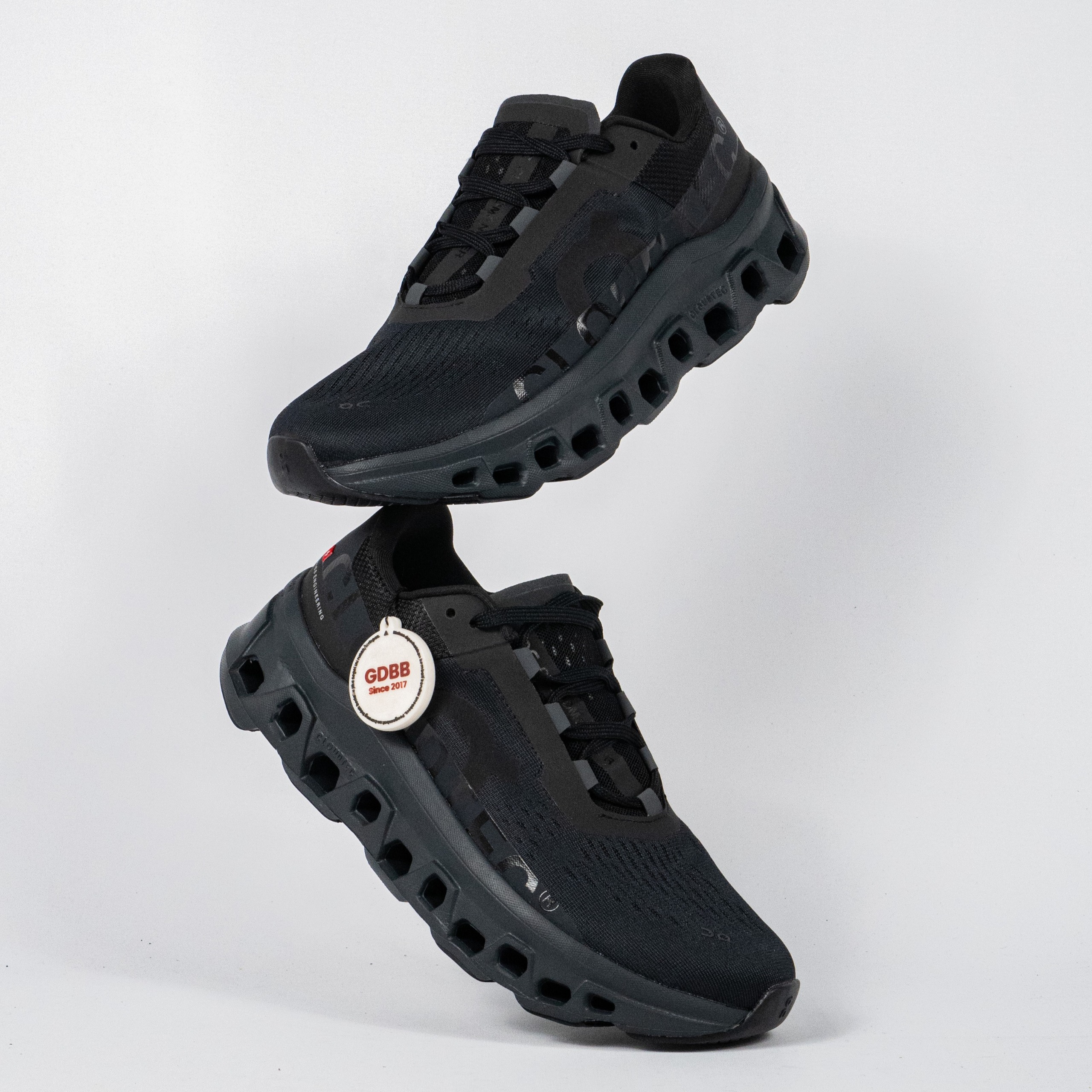 Sepatu On Running On Cloudmonster Allblack Sneakers Authentic - Image 5