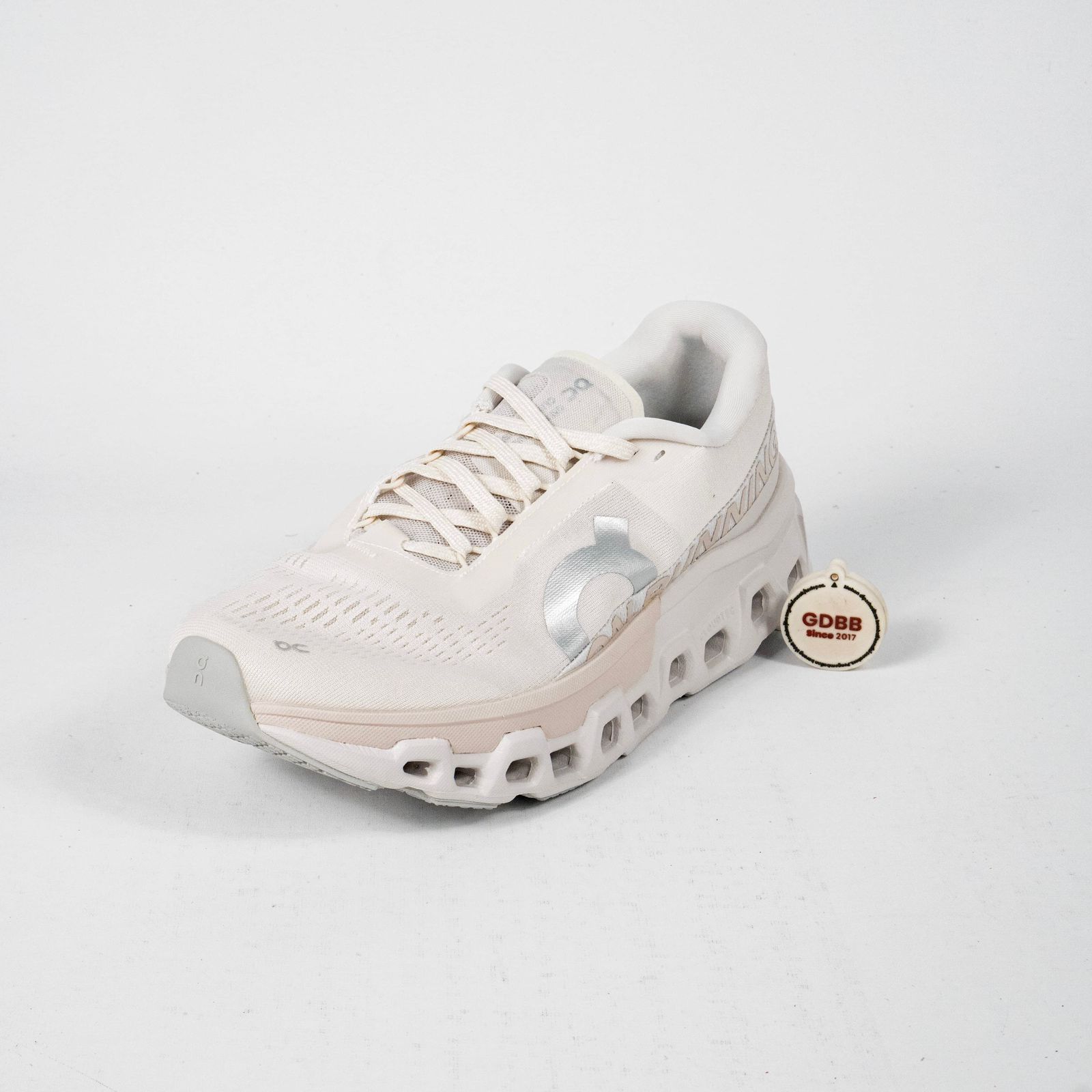 Sepatu On Cloudmonster 2 Sand Frost Beige White Sneakers Authentic - Image 3