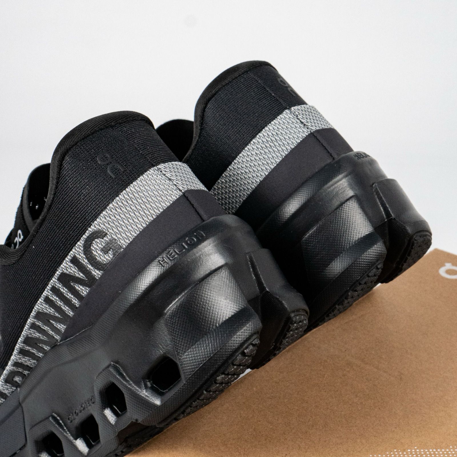 Sepatu On Running On Cloudmonster 2 Allblack Sneakers Authentic - Image 2