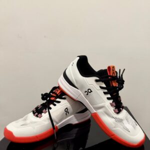 Sepatu On Cloud On The Roger Pro Clay Undyed White Lily Orange Unisex Sport Sneakers Pria Wanita Sepatu Olahraga Gym Padel