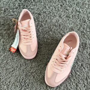 Sepatu Puma Bella UT Leather Sakura Pink Casual Sneakers Authentic